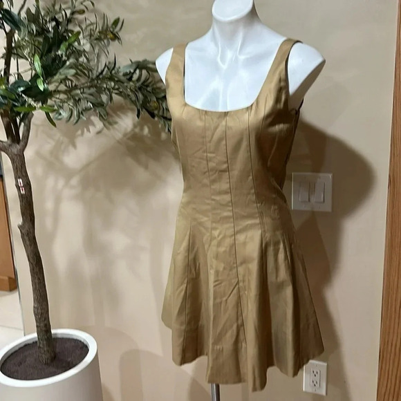 Banana Republic factory TWILL SEAMED MINI DRESS - Picture 4 of 9